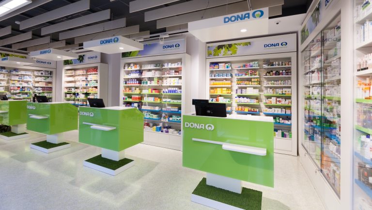 Dona a investit 5 milioane euro în 2017 în dezvoltarea activităţii de distribuţie şi extinderea reţelei de farmacii