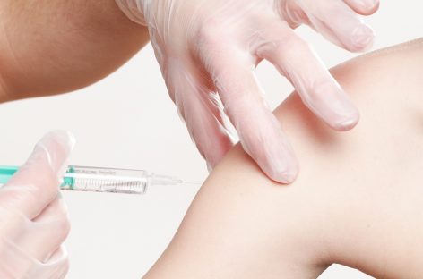 Vaccinul gripal administrat frecvent reduce riscul de deces prematur la pacienţii cu insuficienţă cardiacă, arată un studiu realizat în Danemarca