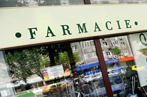 Reţeaua Mediplus preia farmaciile Gedeon Richter din România şi distribuitorul Pharmafarm