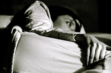 Lipsa de somn asociată cu o creștere a problemelor de sănătate mintală arată un studiu realizat în universitățile din SUA