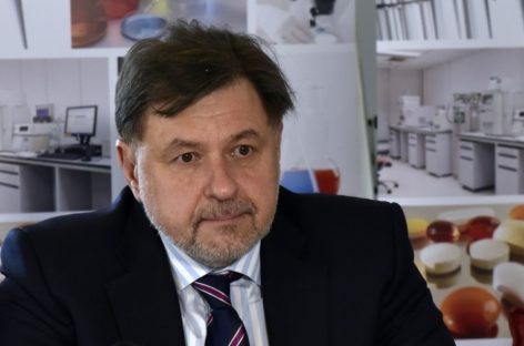 Prof. univ. dr. Alexandru Rafila: De vineri până luni dimineaţă nu putem să ne vaccinăm antigripal în România; ne putem gândi la centre de permanenţă lângă spitalele de urgenţă