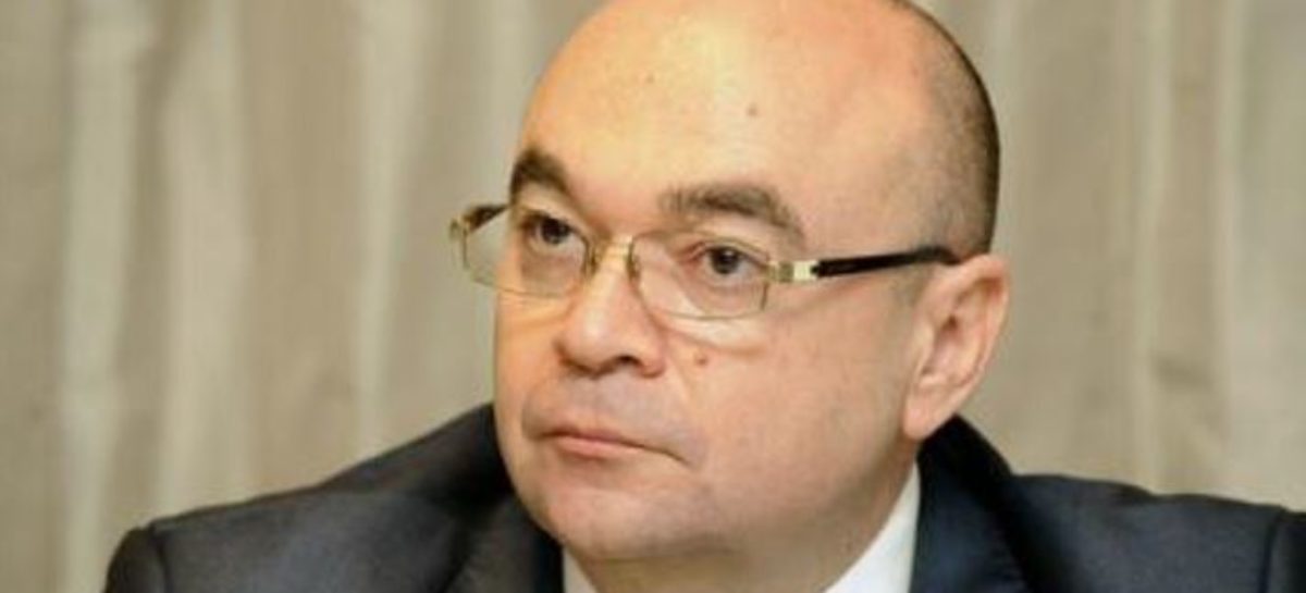 Radu Vlădăreanu INTERVIU Prof. Dr. Radu Vlădăreanu, Societatea de Obstetrică și Ginecologie: Vaccinarea anti-HPV trebuie promovată în mod activ de toți medicii din România