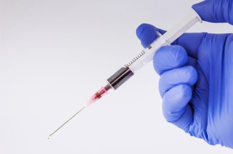 Un dispozitiv cu vibraţii reduce durerea resimţită în urma injecţiilor cu anestezice locale