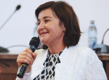 INTERVIU Dr. Ina Petrescu: Întreaga comunitate medicală trebuie să recomande femeilor reconstrucția mamară atunci când este cazul; femeia nu trebuie să se piardă în lanțul de tratament