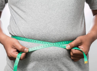 Studiu: Obezitatea alterează răspunsul sistemului imunitar împotriva Covid-19, crescând riscul unor forme severe ale bolii