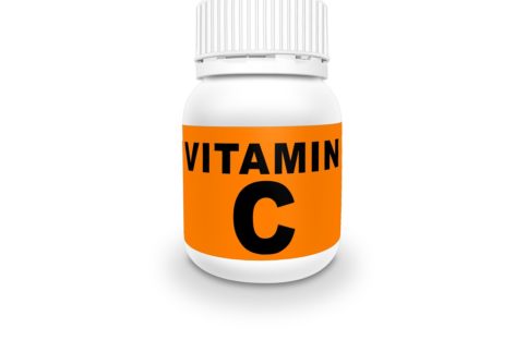 Un nou studiu sugerează că vitamina C stimulează deteriorarea ADN-ului şi moartea celulară în celulele de melanom