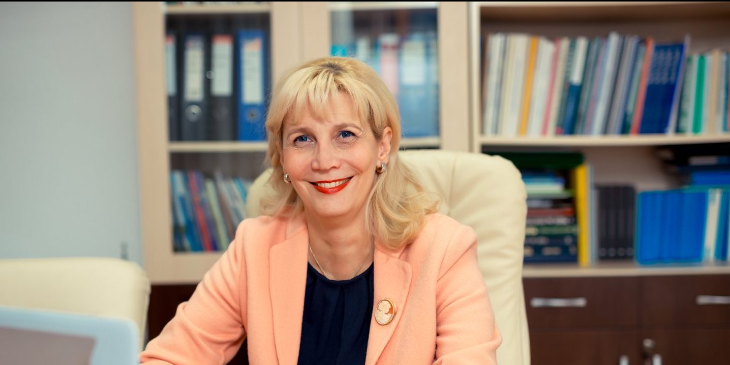 Prof. univ. dr. Anca Buzoianu a fost aleasă rector al UMF Cluj