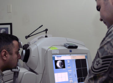 Sistemul portabil de tomografie de coerență optică, adaptat de cercetători din SUA pentru utilizare în chirurgia articulară minim invazivă