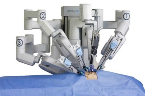 Chirurgie robotică urologică cu robotul da Vinci