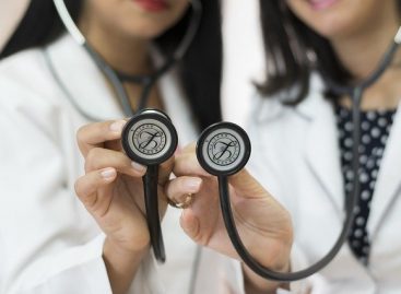 Curtea de Conturi: Spitalele publice din România se plâng de criză de personal medical, dar nu scot posturile vacante la concurs