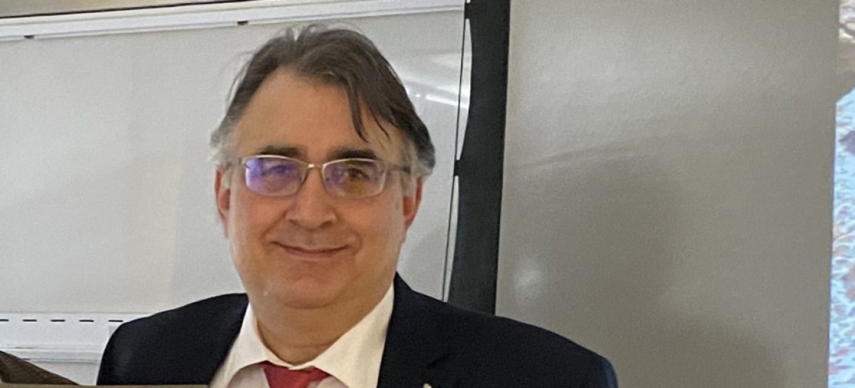 Stefan Pambuccian INTERVIU Prof. dr. Ștefan Pambuccian: Pandemia aceasta este diferită față de cele anterioare pentru că ne-am schimbat noi; nu mai acceptăm să moară milioane de oameni