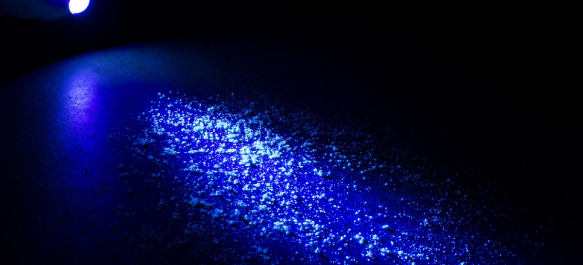Lumină ultravioletă Un tip de lumină ultravioletă nepericulos pentru oameni elimină coronavirusul SARS-CoV-2 din aer