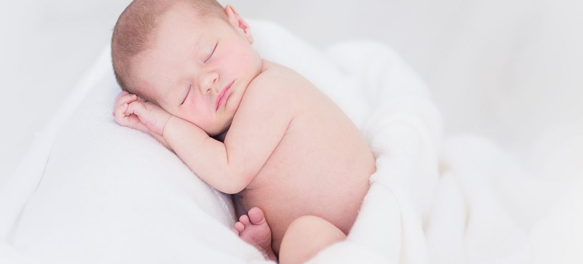 Nașterea prin cezariană și travaliul prelungit, risc de obezitate și alergii la copii