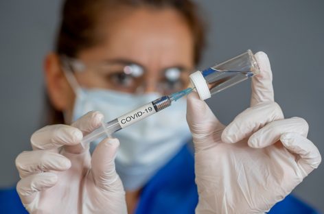 Pregătiri pentru vaccinarea anti-Covid-19 în România: Ministerul Sănătăţii creează stocuri de peste 30 de milioane de seringi