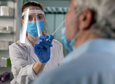 Testarea pentru Covid-19 ar putea fi realizată și în cabinetele medicilor de familie