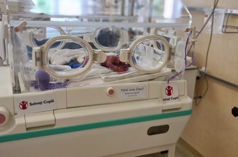 Salvaţi Copiii România dotează secţia de Terapie Intensivă neonatală a maternităţii Spitalului Universitar de Urgenţă Bucureşti: un sistem de hipotermie controlată reduce considerabil riscurile neurologice