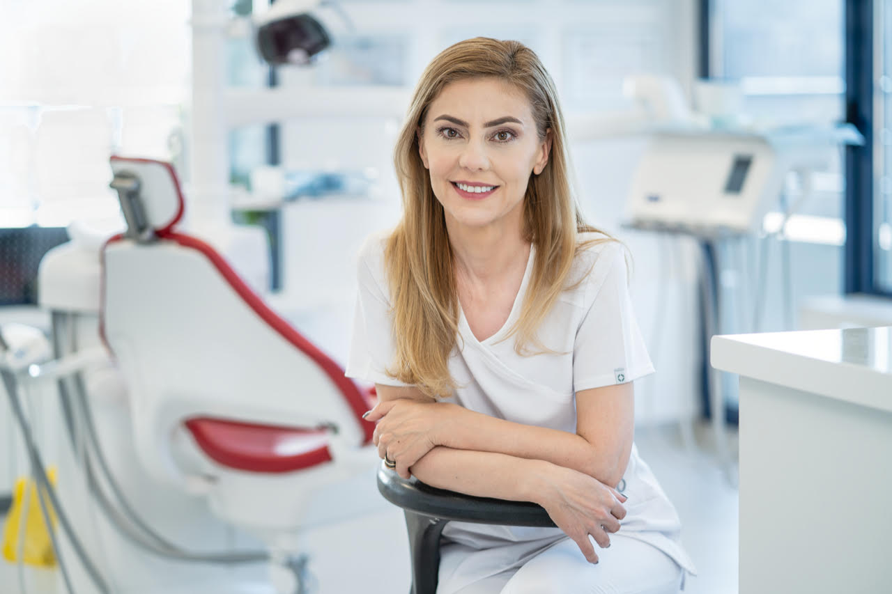 Stomatologia viitorului, fără freză, fără anestezie şi vizite interminabile la dentist