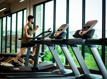 Exercițiile fizice pot proteja impotriva bolilor asociate ficatului gras