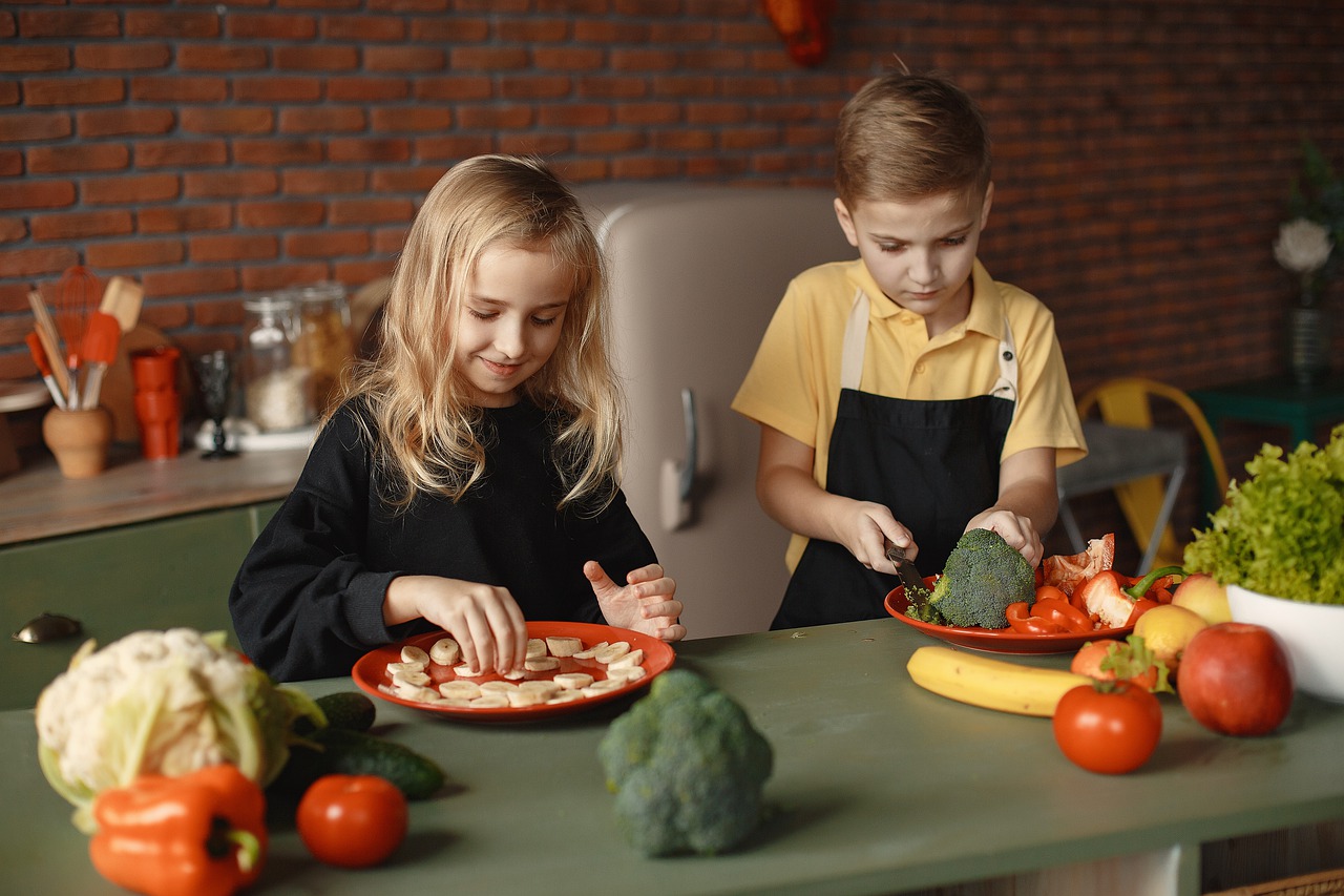 Studiu: 1 din 5 copii la risc de tulburare de alimentaţie