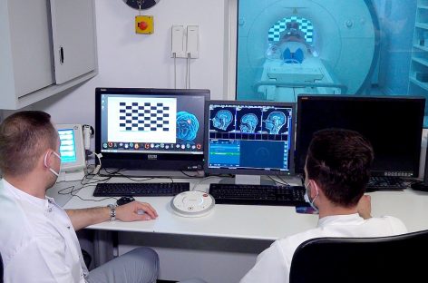 Rolul neurochirurgiei în rezolvarea patologiei vertebro-spinale