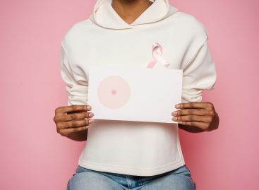 Femeile cu țesut mamar dens au un risc de șase ori mai mare de a dezvolta cancer de sân