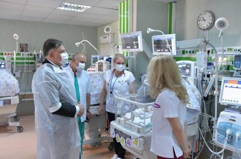 Spitalul Universitar din Capitală a primit un ecograf şi un ventilator de suport respirator de la o organizație umanitară