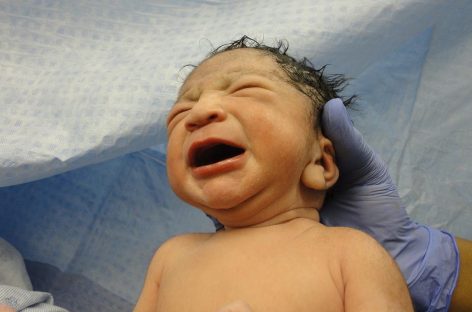 Studiu: Eritropoietina nu ajută tratamentul cu hipotermie controlată pentru combaterea efectelor hipoxiei la nou-născuți