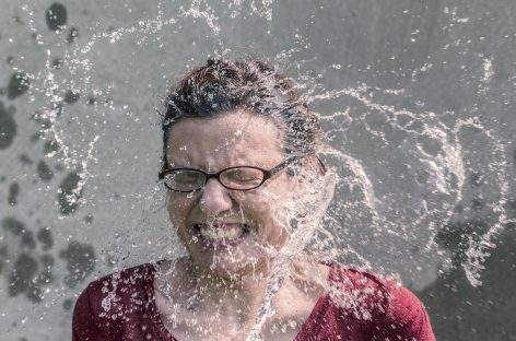 „Fără Ice Bucket Challenge, nu am fi aici”: Un medicament pentru SLA, aproape de aprobare în SUA