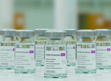 Vaccinul adaptat împotriva coronavirusului ajunge la finalul lunii noiembrie în România