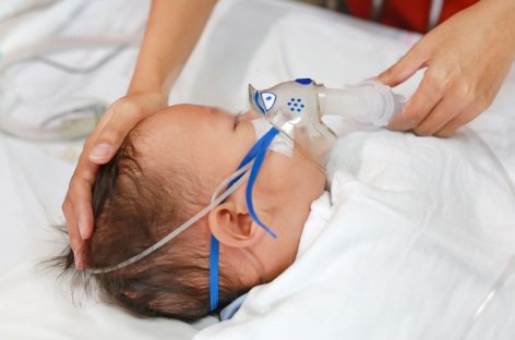 Un tratament împotriva infecţiei cu virusul sinciţial respirator s-a dovedit eficient în proporţie de 90% în prevenirea spitalizării sugarilor