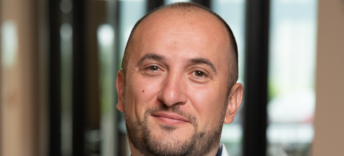 Dr. Adrian Bartoș, Spitalul Medicover Cluj: Terapia HIPEC poate crește speranța de viață a pacienților cu metastaze peritoneale