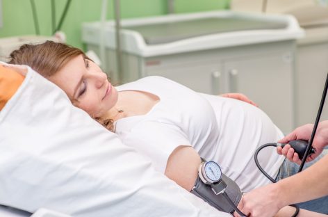 Un nou studiu întărește dovezile că infecțiile suferite de mamă în timpul sarcinii cresc riscul de leucemie al copilului