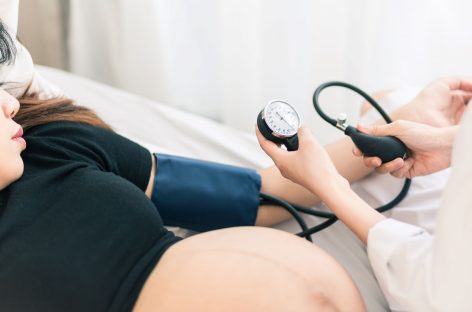 Un test de sânge pentru detectarea complicațiilor legate de sarcină, autorizat în SUA