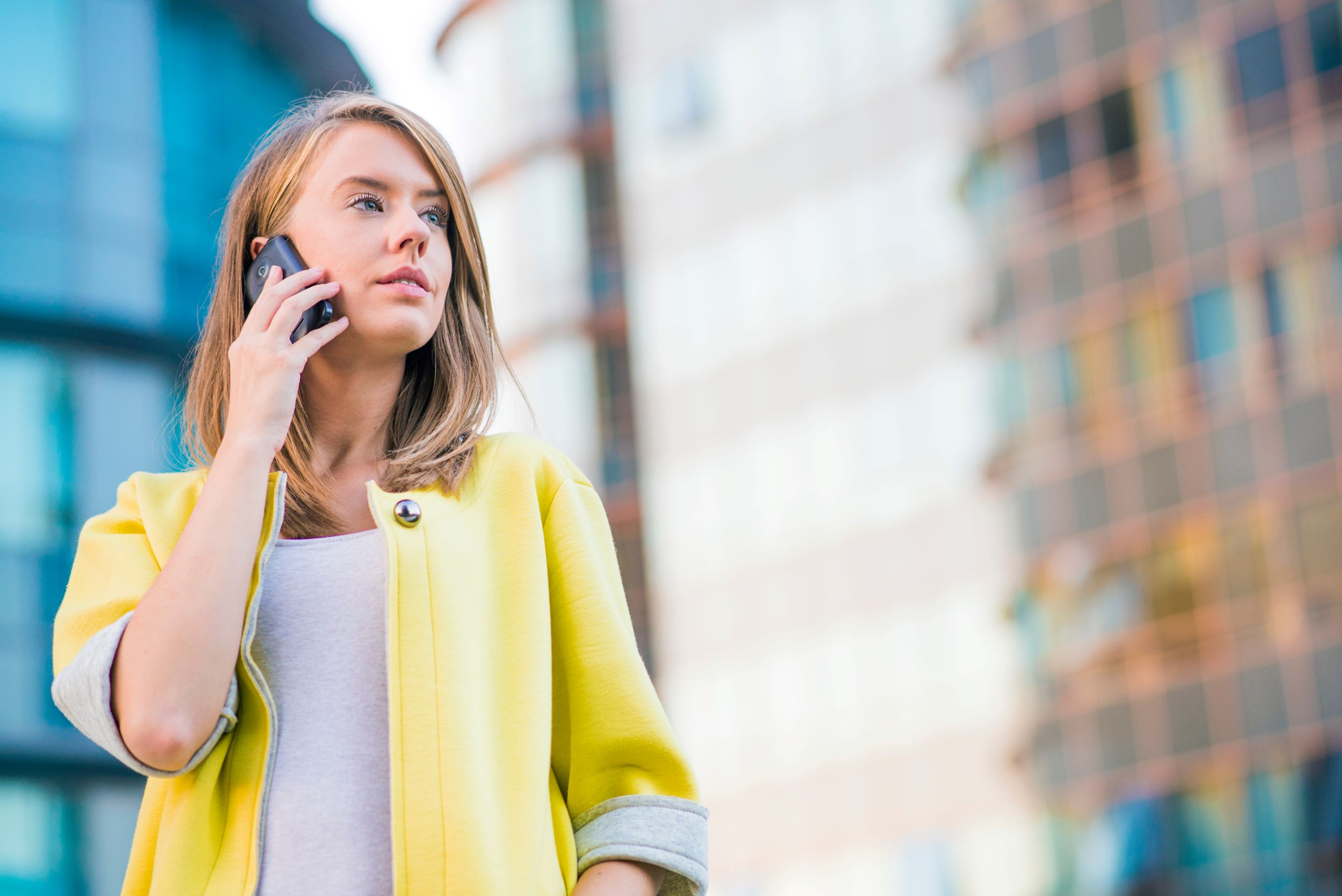 Ce a constatat un studiu, susţinut de OMS, referitor la telefoanele mobile şi cancerul cerebral