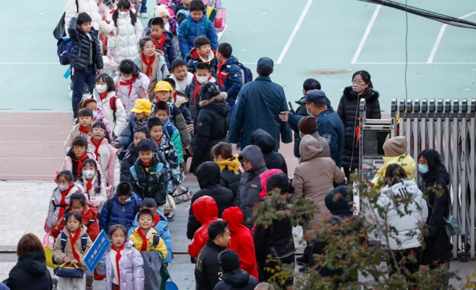 Cazurile de pneumonie infantilă cresc în Europa după focarele din China. Ţările care raportează creşteri