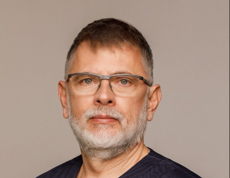 Dr. Victor Tomulescu, Ponderas Academic Hospital: „Screeningul identifică cancerul colorectal înainte ca o persoană să aibă simptomatologie”