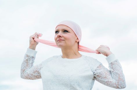 Un nou regim de tratament pentru cancerul de col uterin reduce riscul de deces cu 40%. Specialişti: Cea mai mare îmbunătăţire în tratamentul cancerului cervical din ultimii 25 de ani